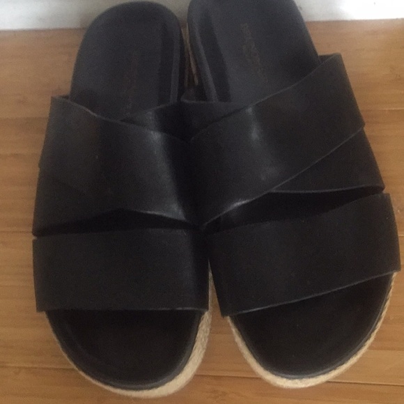 Bruno Magli Isola Slides Sandals